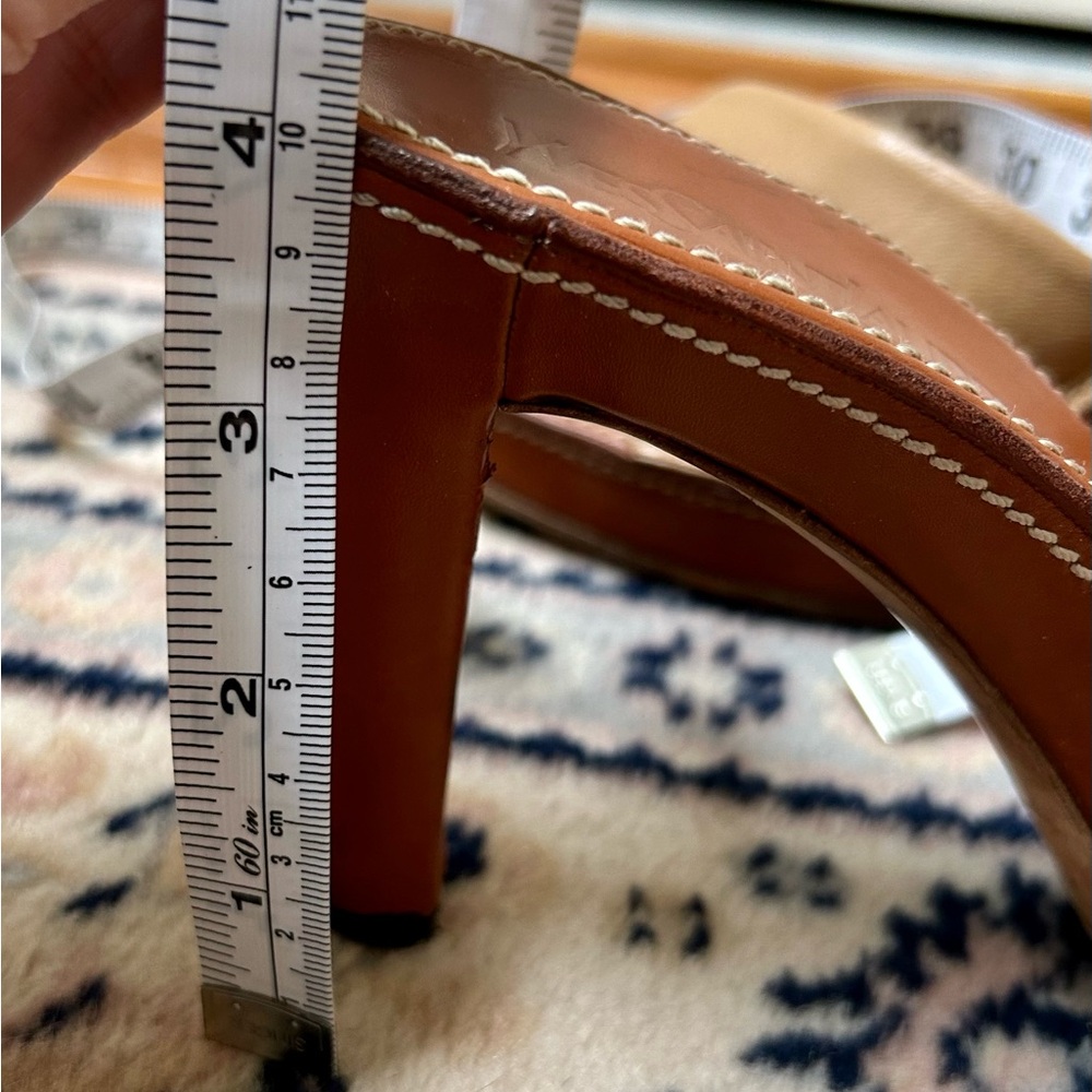 Yves Saint Laurent Tan Leather Heels with Cross-Strap Design - Picture 14 of 15